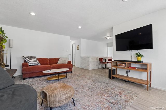 604 W 9th Street, Loveland, CO 80537