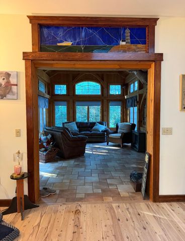 15 Tobisset Street, Mashpee, MA 02649