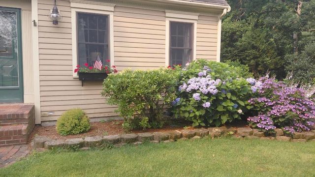15 Tobisset Street, Mashpee, MA 02649