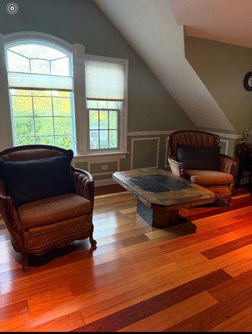 15 Tobisset Street, Mashpee, MA 02649