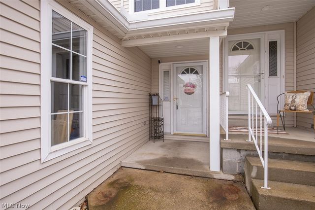 168 Steeple Chase Run, Northfield, OH 44067