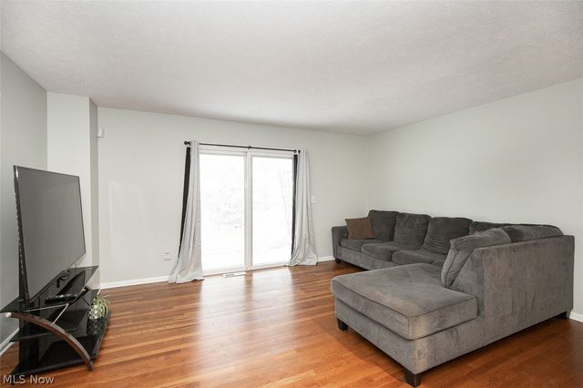 168 Steeple Chase Run, Northfield, OH 44067