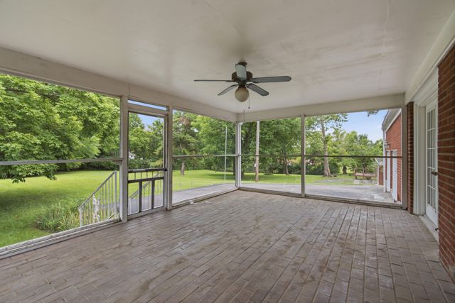 502 N Marthona Rd, Madison, TN 37115