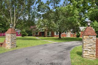 502 N Marthona Rd, Madison, TN 37115
