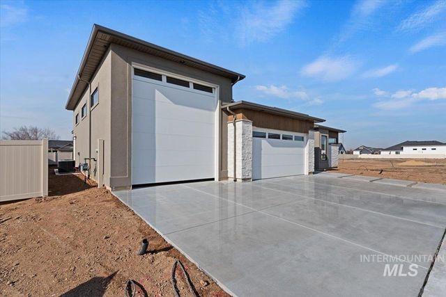 4595 N Arches Ave, Meridian, ID 83646