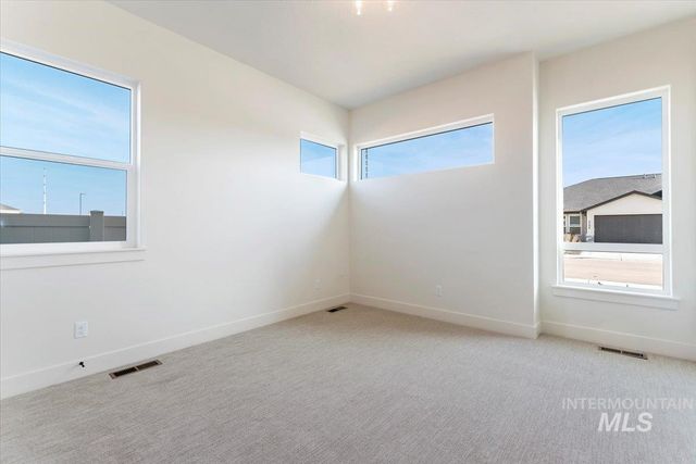 4595 N Arches Ave, Meridian, ID 83646