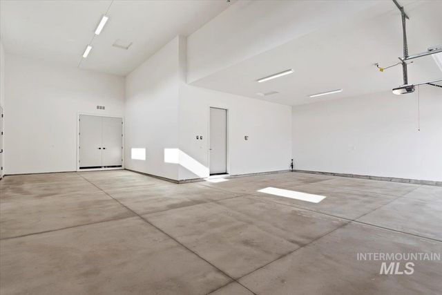 4595 N Arches Ave, Meridian, ID 83646