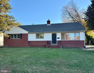 949 WESTVIEW TER, Dover, DE 19904
