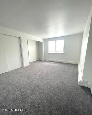 42 3rd Avenue, Roebling, NJ 08554