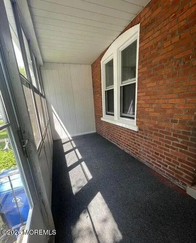 42 3rd Avenue, Roebling, NJ 08554