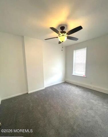 42 3rd Avenue, Roebling, NJ 08554