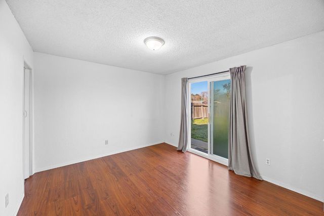 8751 Torrey Way, Elk Grove, CA 95624