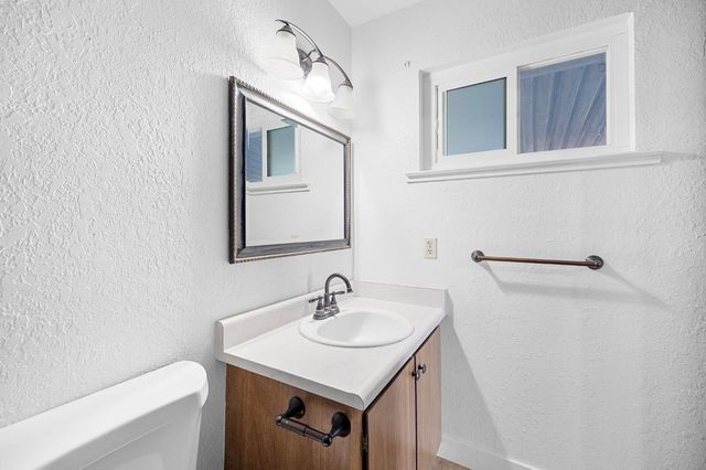 8751 Torrey Way, Elk Grove, CA 95624