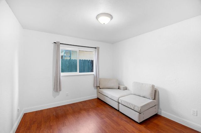 8751 Torrey Way, Elk Grove, CA 95624