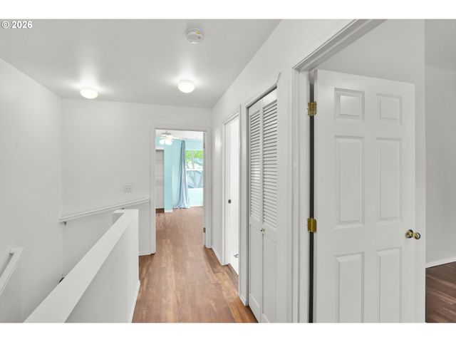 8165 Ne WILKINS St, Hillsboro, OR 97006