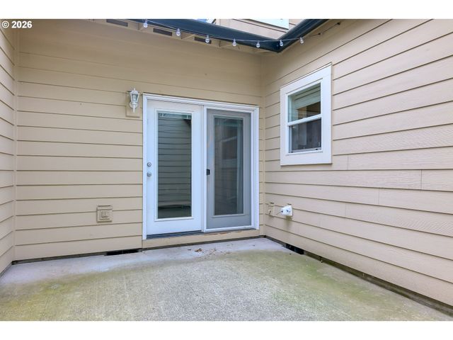 8165 Ne WILKINS St, Hillsboro, OR 97006