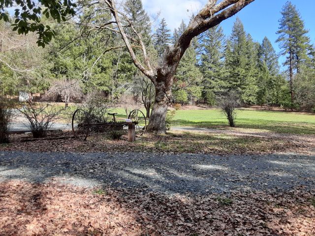 4280 Lower Wolf Creek Road, Wolf Creek, OR 97497