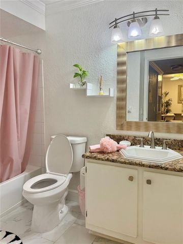 14049 FAIRWAY ISLAND DRIVE 124, Orlando, FL 32837