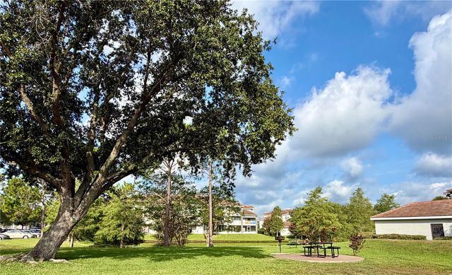 14049 FAIRWAY ISLAND DRIVE 124, Orlando, FL 32837