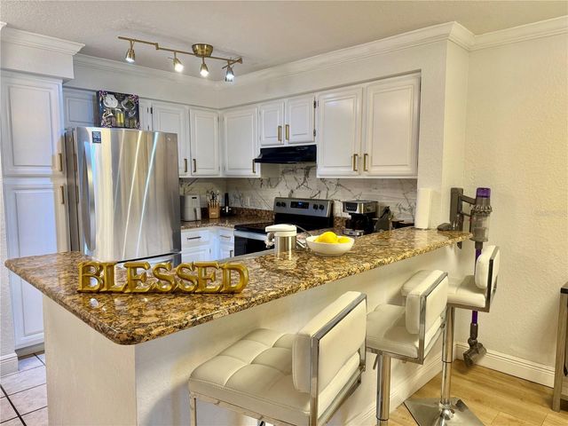 14049 FAIRWAY ISLAND DRIVE 124, Orlando, FL 32837