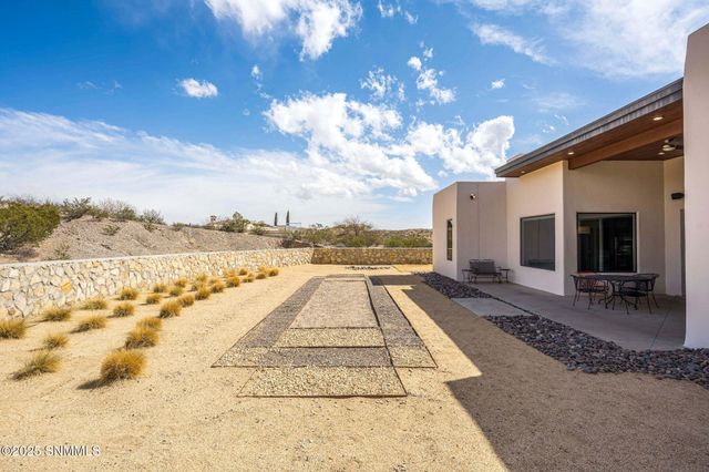 5555 Via Segura, Las Cruces, NM 88011