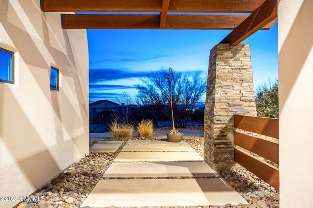 5555 Via Segura, Las Cruces, NM 88011