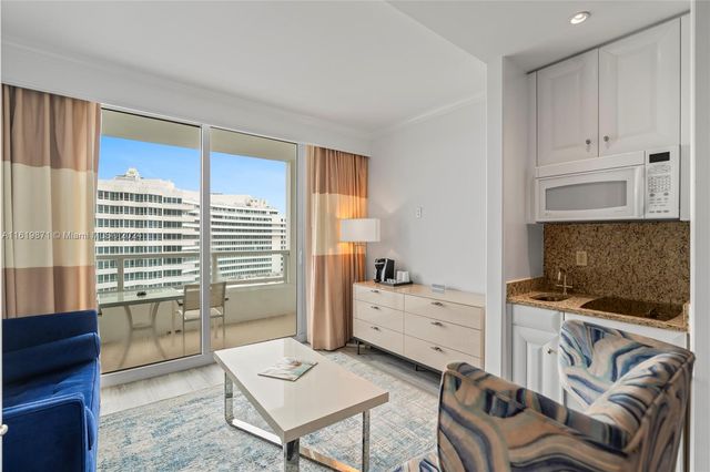 4401 COLLINS AVE 1007, Miami Beach, FL 33140