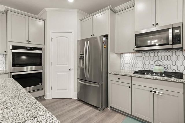 372 Garnet Drive, Acworth, GA 30101
