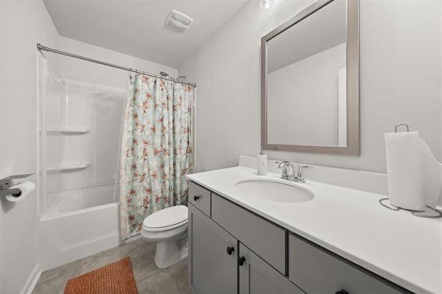372 Garnet Drive, Acworth, GA 30101