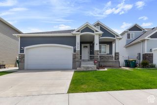 15177 S BATTLE DR, Bluffdale, UT 84065