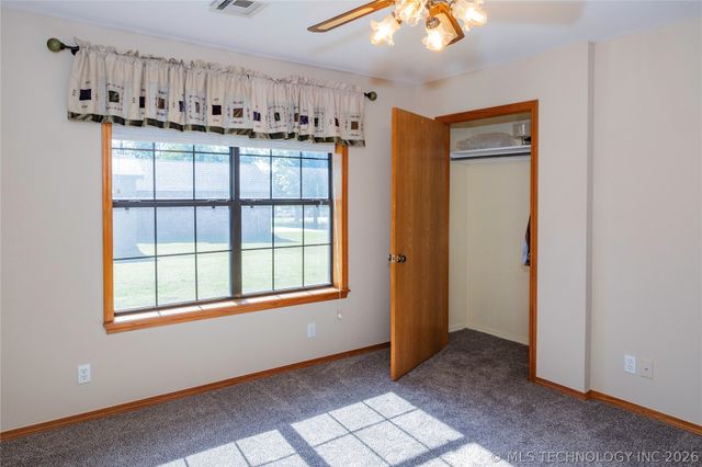 521 Rockwood Drive, Kiefer, OK 74041