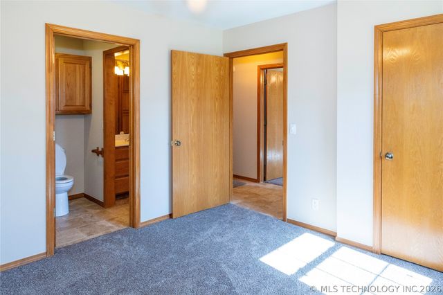 521 Rockwood Drive, Kiefer, OK 74041