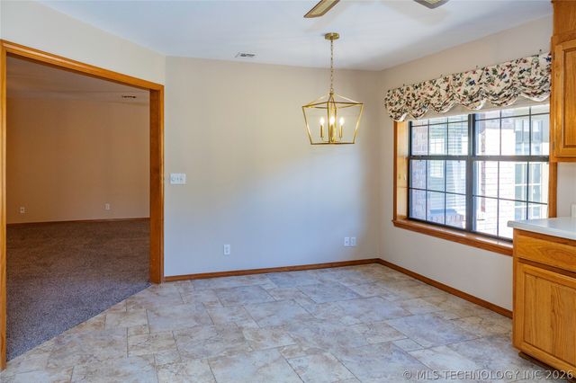 521 Rockwood Drive, Kiefer, OK 74041