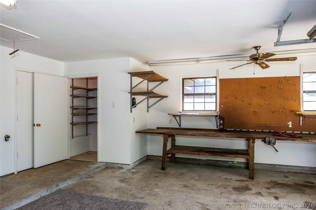 521 Rockwood Drive, Kiefer, OK 74041