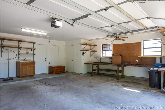 521 Rockwood Drive, Kiefer, OK 74041