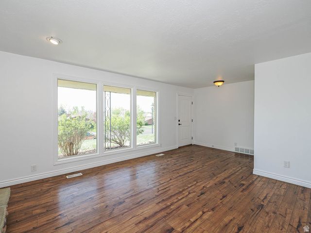 896 W 4800 S, Taylorsville, UT 84123