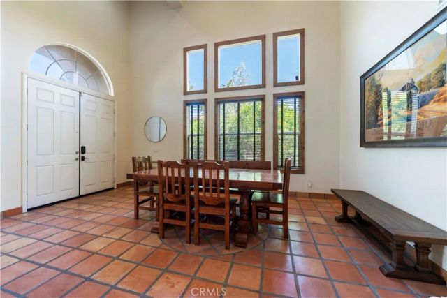 505 Acacia Court, Redlands, CA 92373