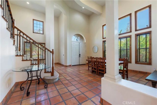 505 Acacia Court, Redlands, CA 92373