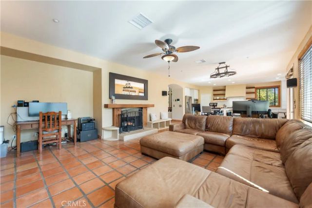 505 Acacia Court, Redlands, CA 92373
