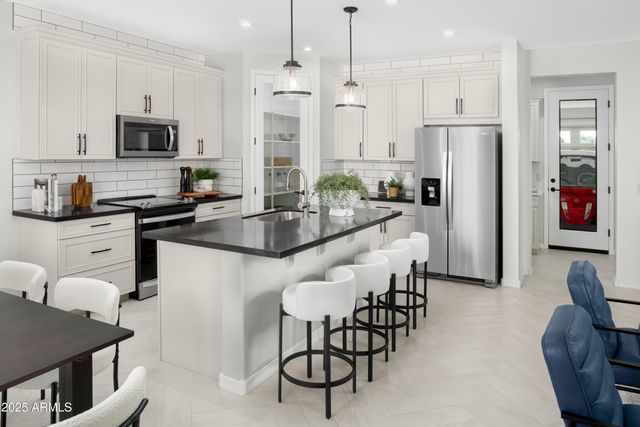 7448 W Cavalier Drive, Glendale, AZ 85303