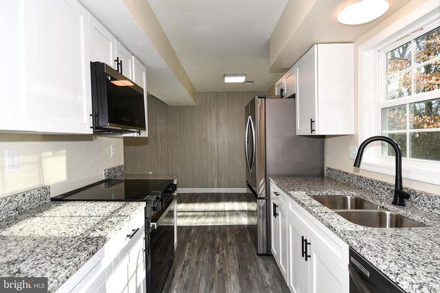 717 BRANDON CIR, Waldorf, MD 20602