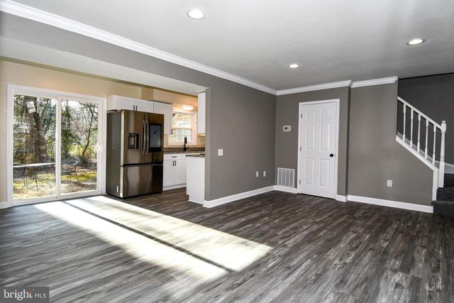 717 BRANDON CIR, Waldorf, MD 20602