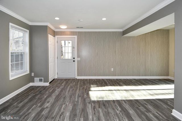 717 BRANDON CIR, Waldorf, MD 20602