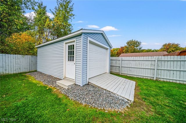 7527 Tamkrist Trail, Conneaut, OH 44030