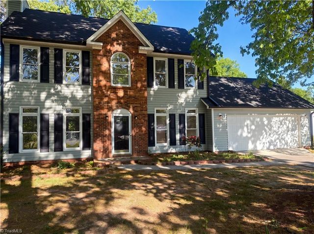 8988 Stamford Club Court, Rural Hall, NC 27045