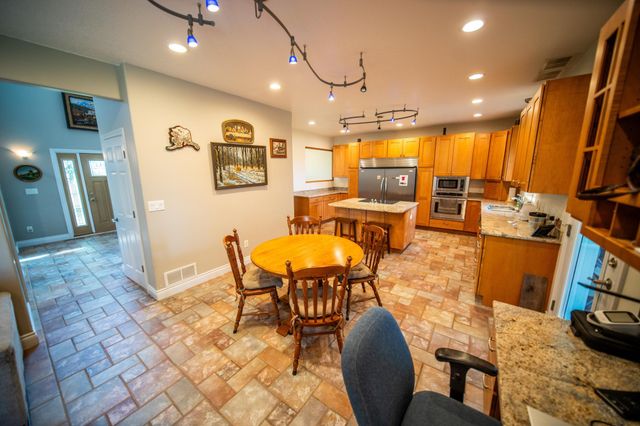 8229 10th Street SW, Byron, MN 55920