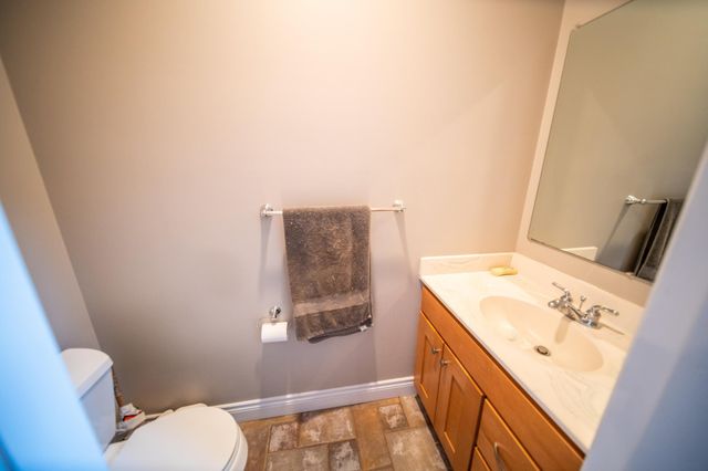 8229 10th Street SW, Byron, MN 55920