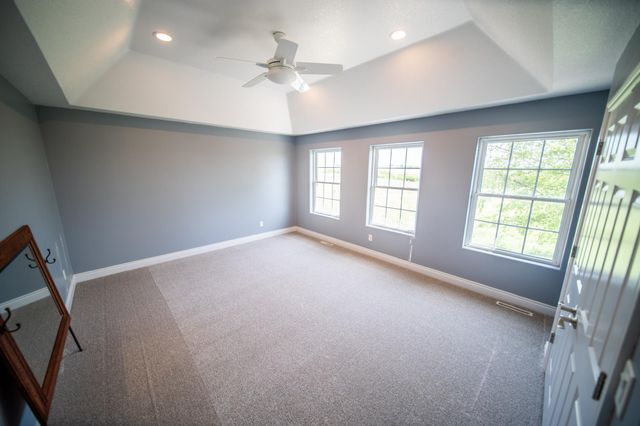 8229 10th Street SW, Byron, MN 55920