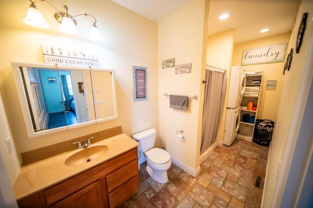 8229 10th Street SW, Byron, MN 55920