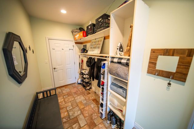 8229 10th Street SW, Byron, MN 55920